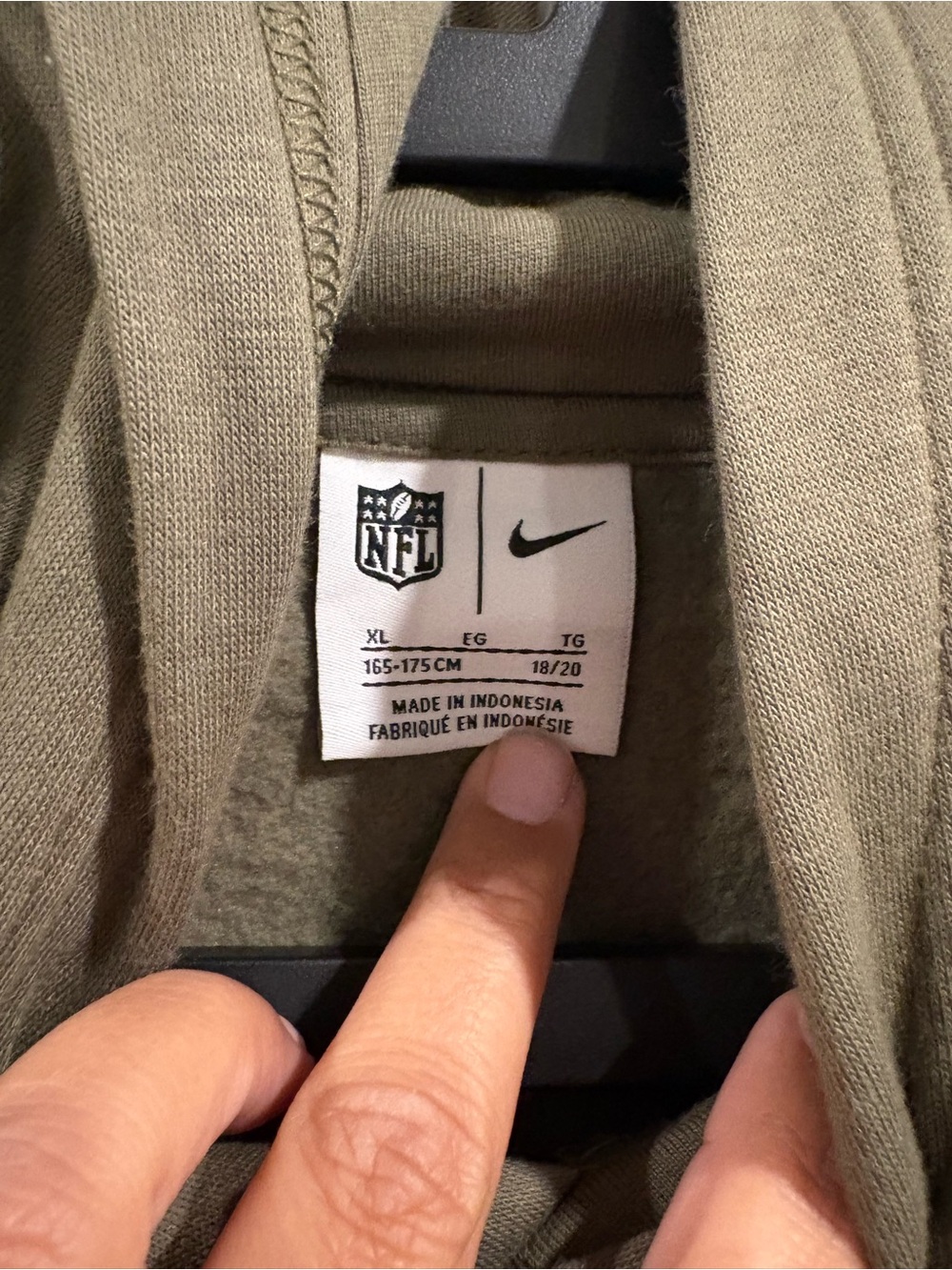 Nike San Francisco 49ers 2025 Salute to Service Club Fleece Hoodie Youth Size XL - Picture 11 of 13